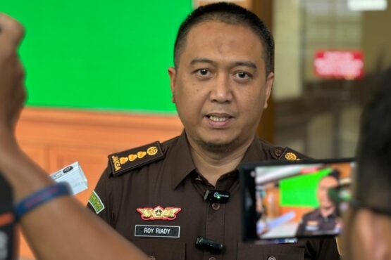 JPU soroti tata kelola tertutup di Kemendikbudristek sebagai akar masalah. Dampaknya meruntuhkan kualitas literasi dan IQ anak Indonesia.