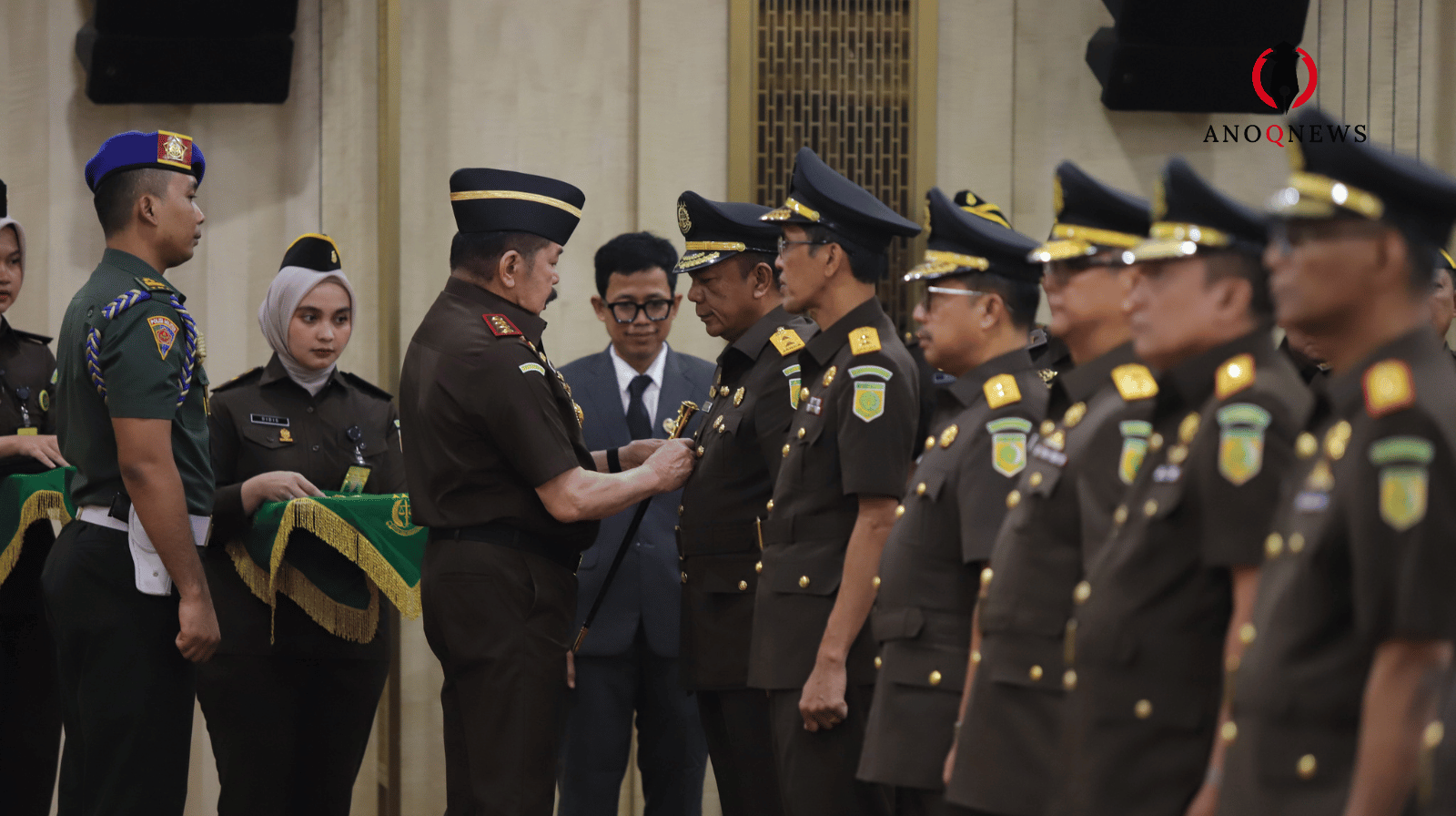 Jaksa Agung Lantik 30 Pejabat Eselon II dan Kepala Kejaksaan Tinggi, Tegaskan Tak Ada Toleransi untuk Pelanggar Disiplin