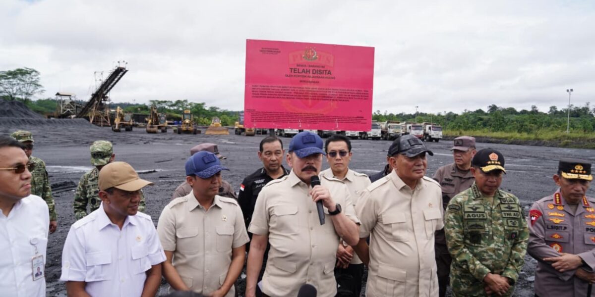 Jaksa Agung Tinjau Lokasi Tambang Ilegal PT AKT di Murung Raya, Negara Rugi Miliaran Rupiah