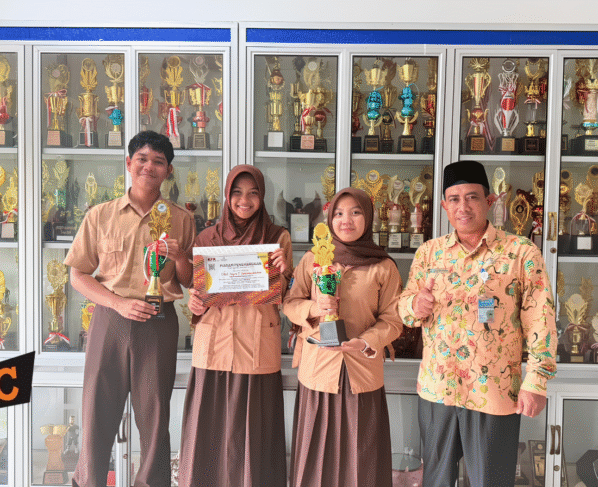 Prestasi Siswa SMANDA Tanjungpandan Raih Best Speaker NSDC 2026